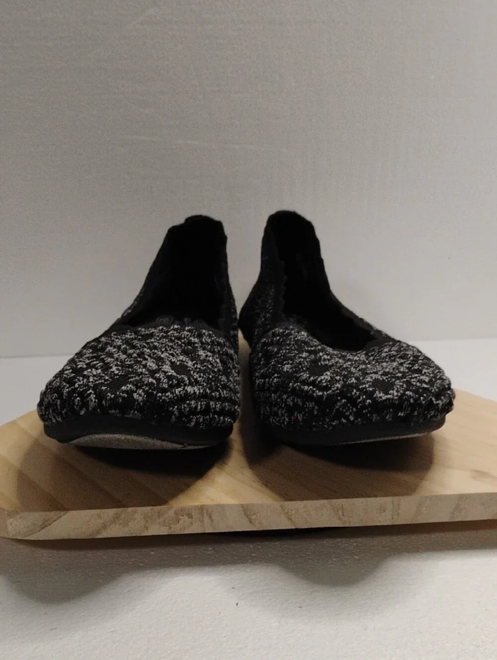 Skechers Black & Gray Knit Slip-On Ballet Flats